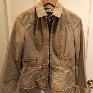 Elie Tahari tan jacket s6